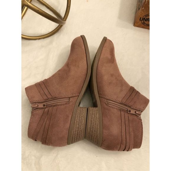 Draft Listing - Picture 4 of 6